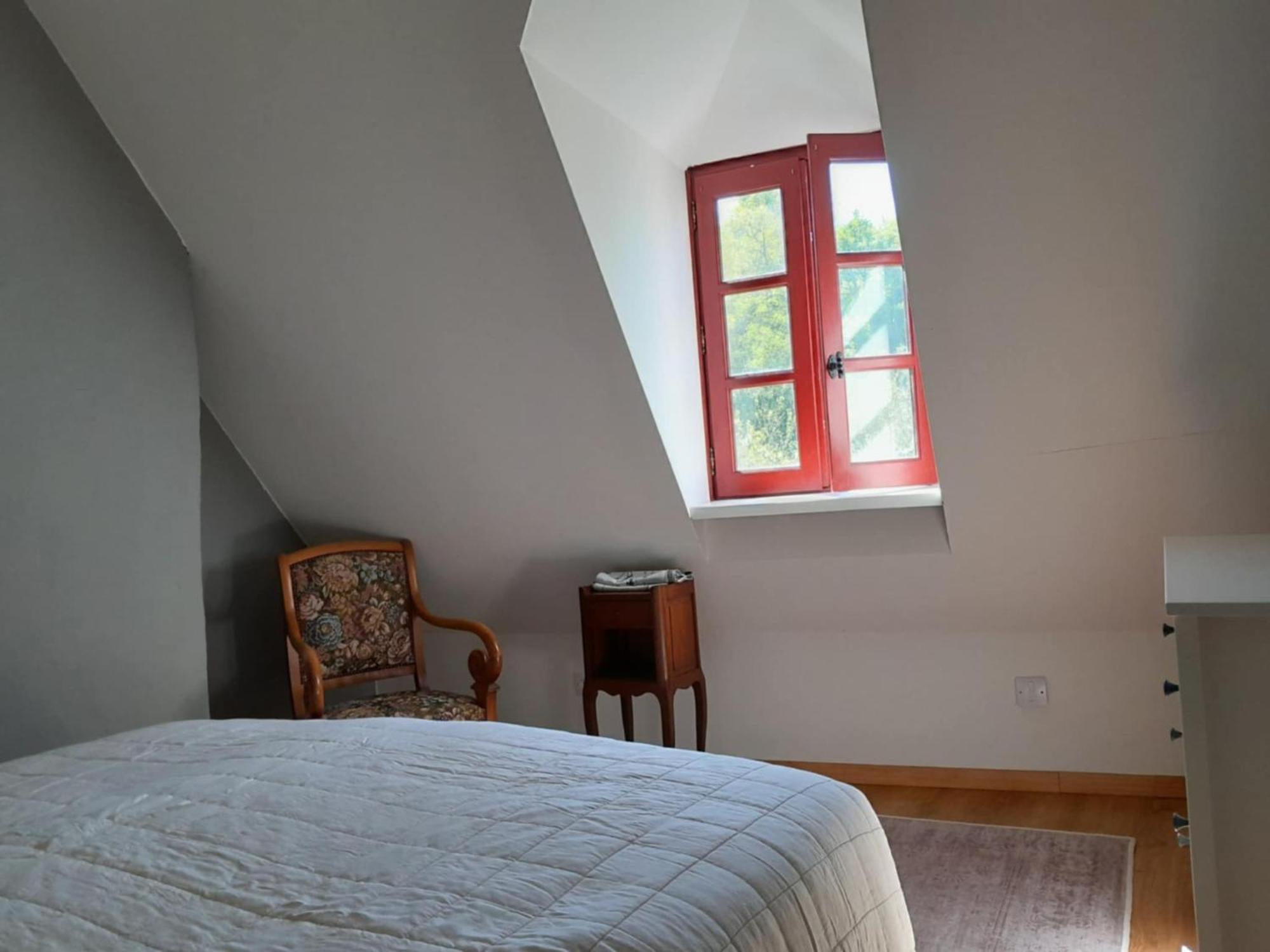 Gite "La Petite" Saint-Benoit-du-Sault エクステリア 写真